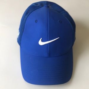 Nike golf hat flex fit